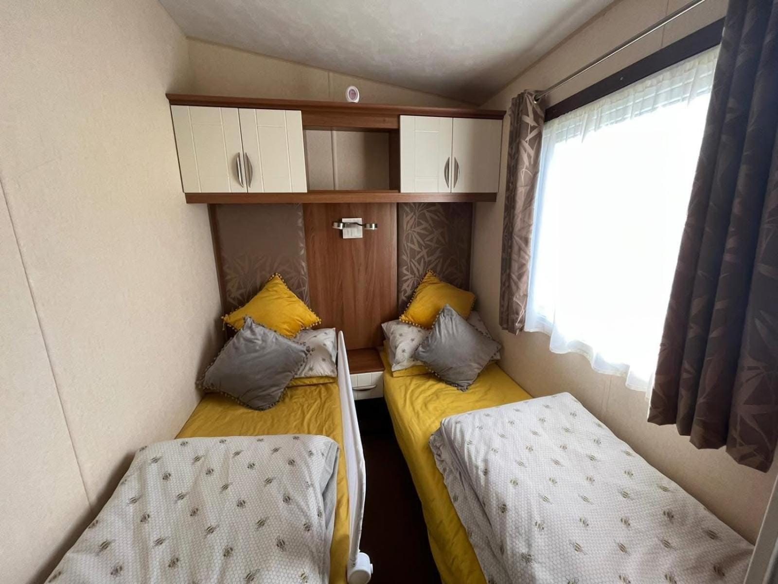 Butterfly Lane Holidays At Marine, Rhyl Zimmer foto