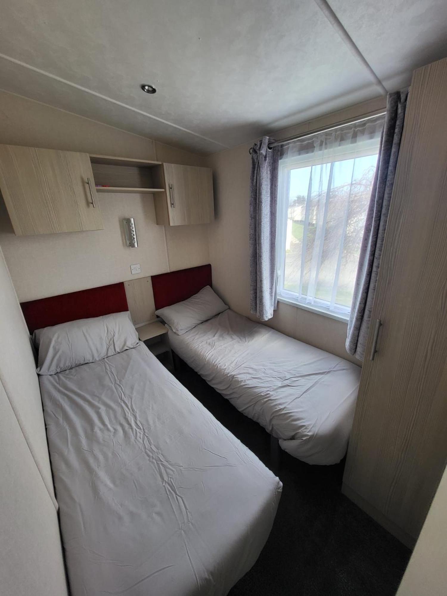 Butterfly Lane Holidays At Marine, Rhyl Exterior foto